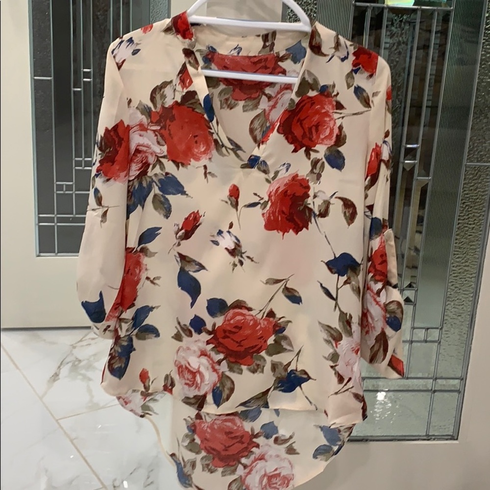 Beautiful blouse NWOT